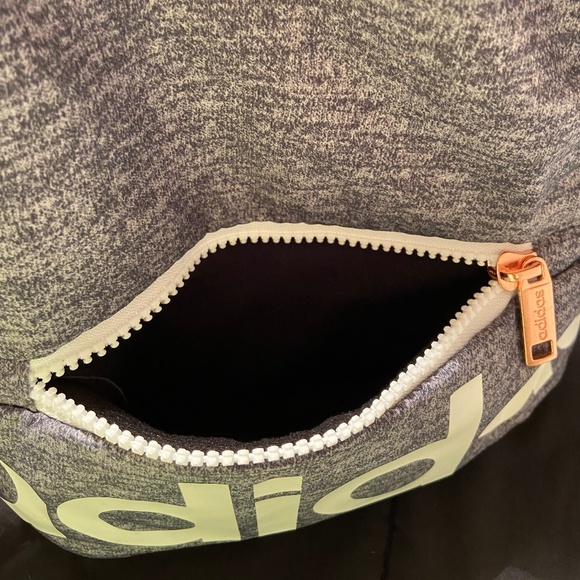 Small Adidas Backpack - Picture 6 of 8